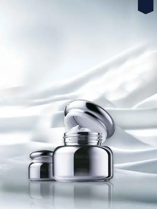 小棕瓶化妆品护肤品促销宣传海报设计背景模