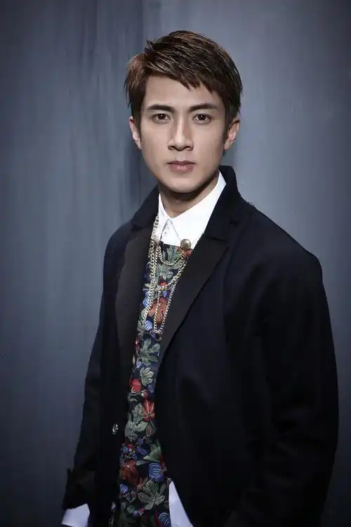 吴尊经纪人联系方式15201879909