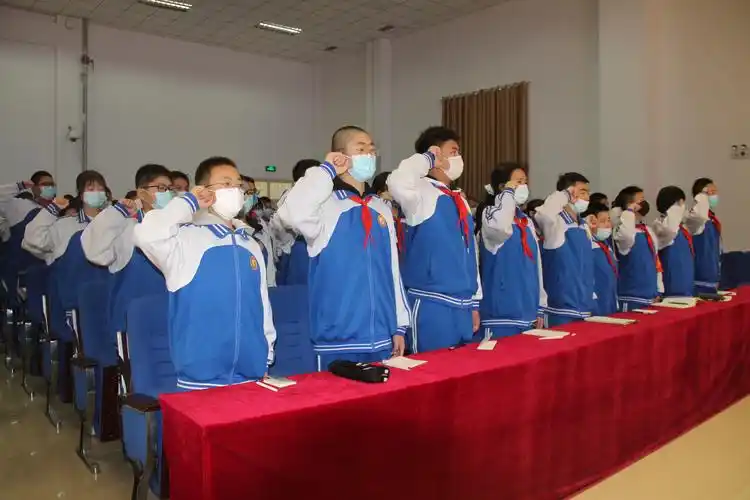 阳坊学校召开《中学生综合素质提升工程》行前培训会 - 美篇