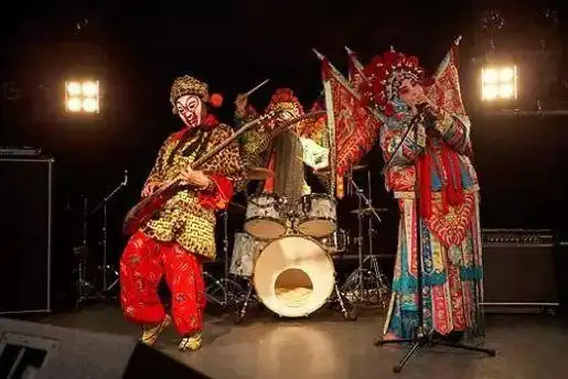 看蓝光·雍锦园国潮当道主题活动国潮乐队应势而生!