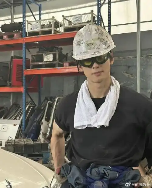 车银优的手臂肌肉