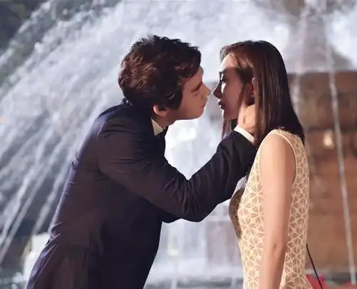 图杨幂李易峰电影怦然星动介绍被称作实力虐狗大片