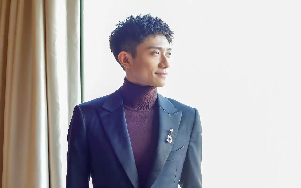 张一山帅气写真高清图片桌面壁纸