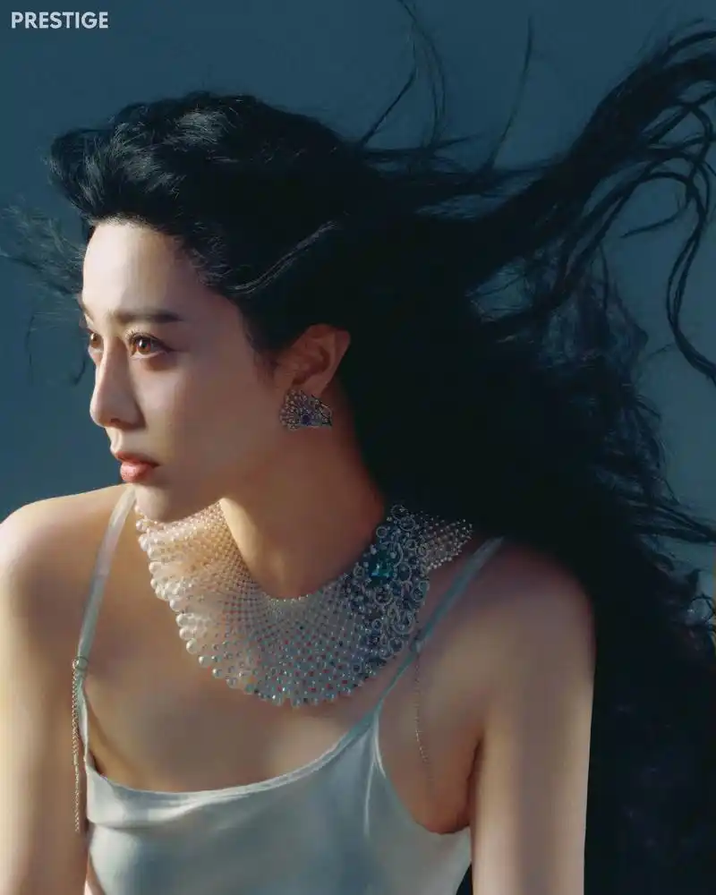 范冰冰 十月刊封面 - 抖音