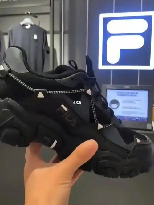 fila  #斐乐  #蔡徐坤  #斐乐猫爪鞋  #折扣分享  #韩国潮牌