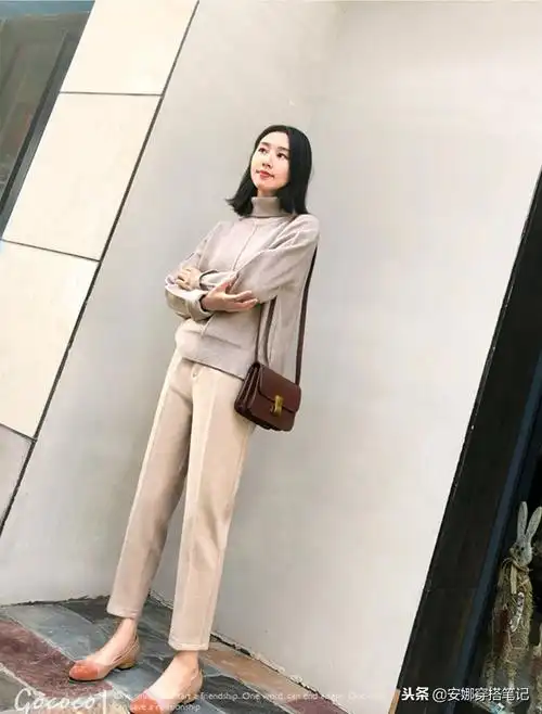 12套萝卜哈伦裤的穿搭示范哈伦萝卜裤配什么上衣图片