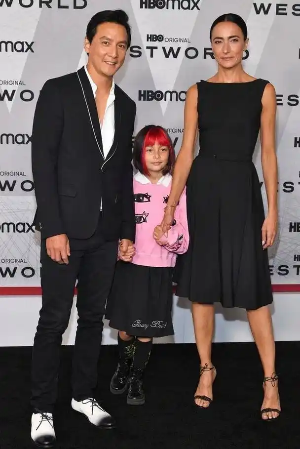 吴彦祖老婆个人资料介绍,未婚先孕的杨佑宁,时隔两年与妻子办婚礼