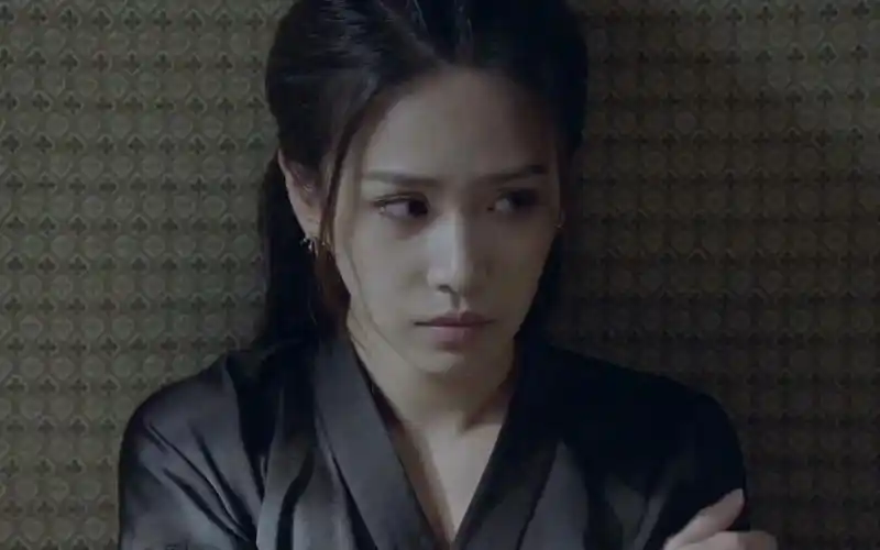 刘美彤对于朱竹清来说木头就是木头