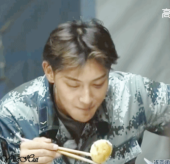 黄子韬分享170326韬韬没有人能阻止我吃饭