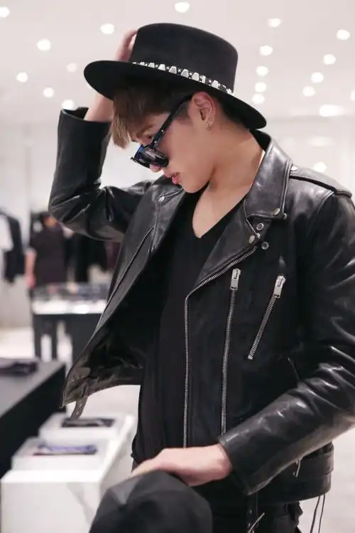 吴亦凡纽约48小时 男神将优雅演绎到极致