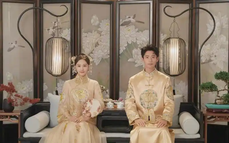 魏晨发文晒结婚照,被"全网"羡慕的新娘子也好漂亮,两人真般配