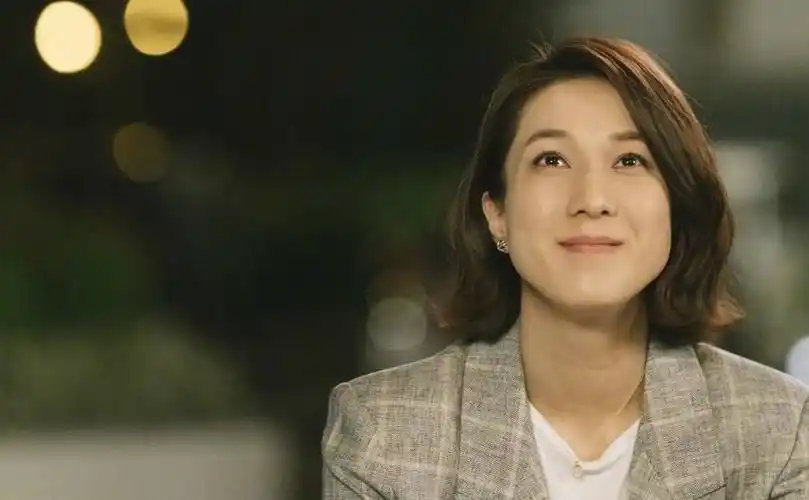 钟嘉欣已回国隔离将参加tvb视后角逐网友没有竞争对手