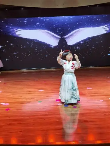 2020年12月小舞台t台秀一