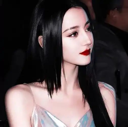 明星头像之迪丽热巴