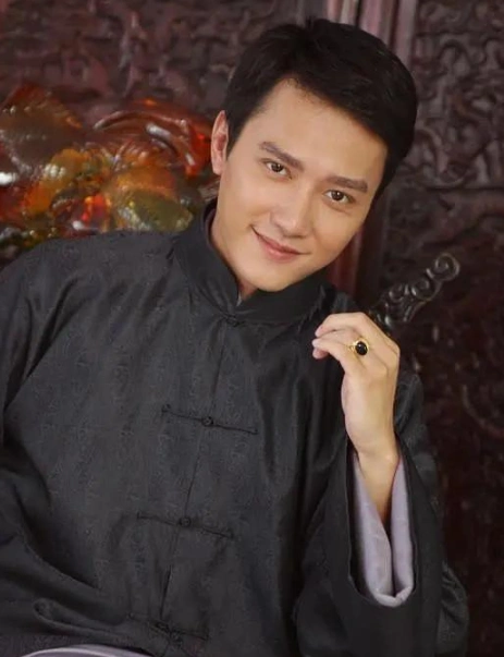 年轻时的冯绍峰有多帅?