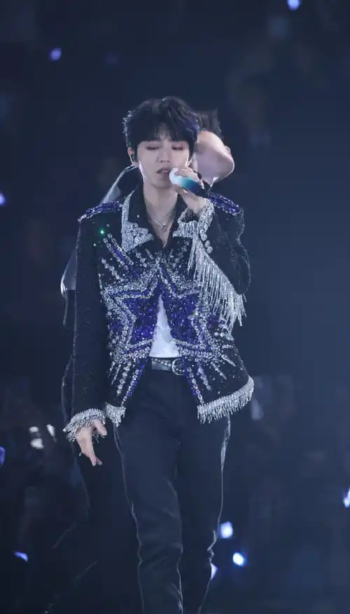 江苏卫视跨年##王俊凯江苏卫视跨年