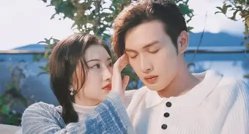 张彬彬被问女朋友和景甜谁更美,尴尬不已,何老师再现高情商回答