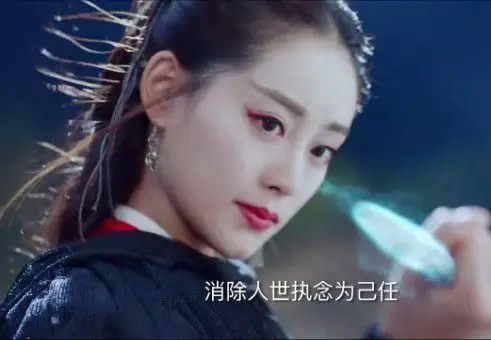 祝绪丹化身《画心师》,绝美海报绘世间百态