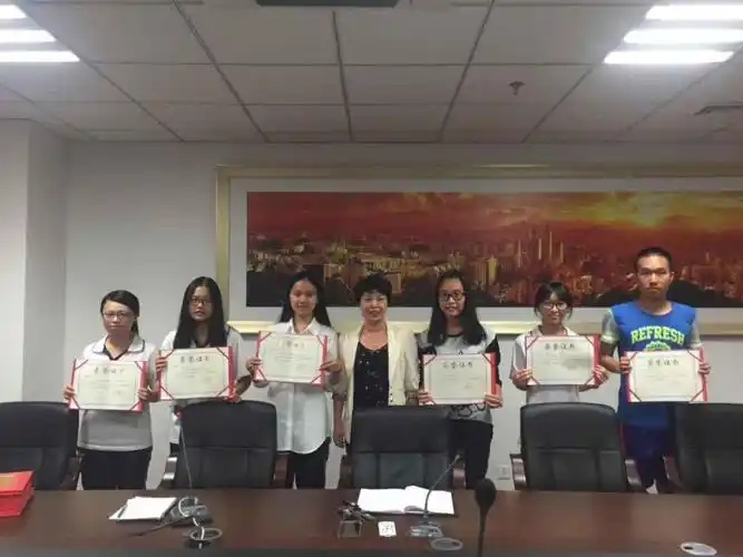 泉州五中学生校长助理团换届会议顺利召开