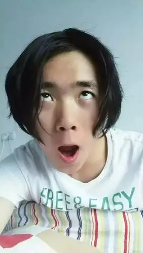 这么丑的发型,还有勇气面对生活,佩服!