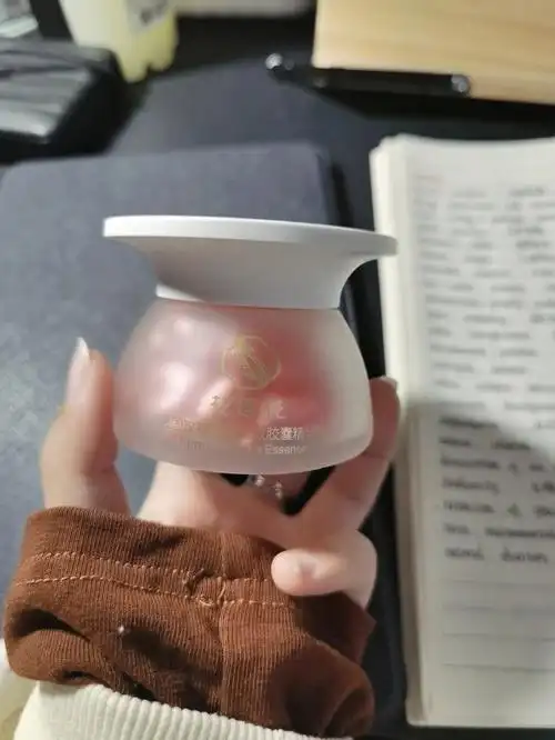 失踪人员回归购物分享花瑶花玫瑰精华液