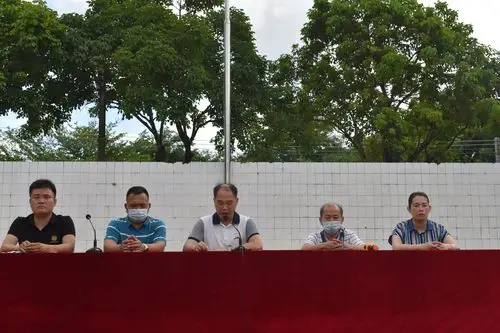 大衙中学举行防溺水安全教育大会