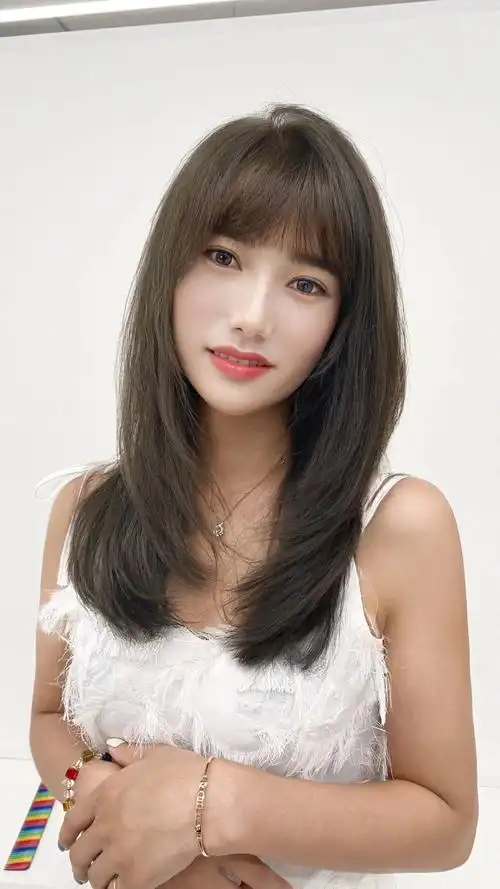 烫发对于爱美的女士来说,那就像家常便饭一样,什么时候想要变美变时尚