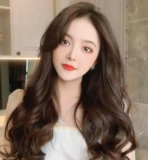 2021流行中长发直发 多种直发风格任你选择_发型造型_宝妈时尚生活网