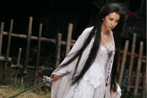 成功背后有多心酸李冰冰自曝长期失眠还怕冷治疗无用精神崩溃