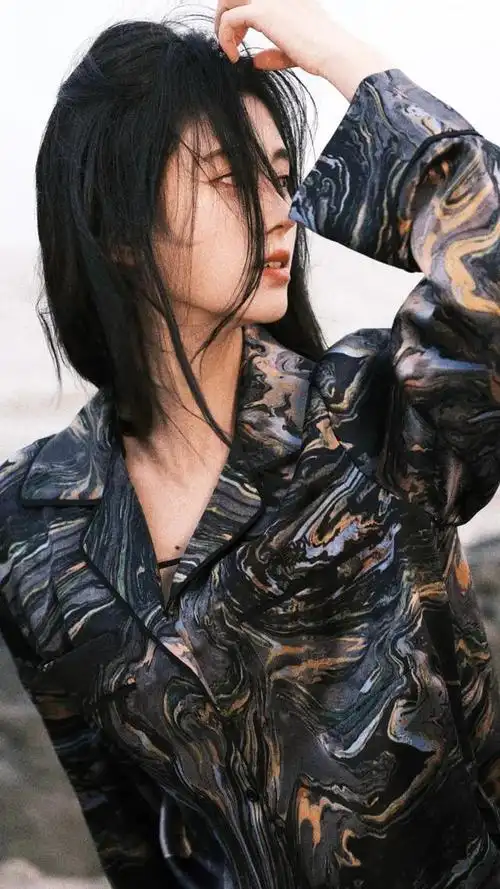 美女系列壁纸第175期鞠婧祎