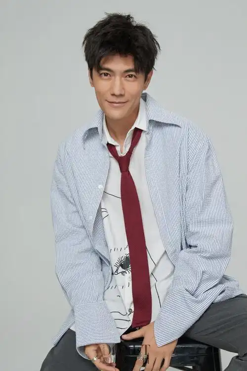 季晨:演绎不同角色_凤凰网