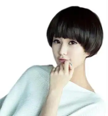 女生西瓜刘海短发发型图片 潮流西瓜头短发很吸晴