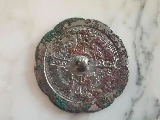 有请北分化学家讲一面汉代铜镜的除锈问题-爱卡汽车网论坛