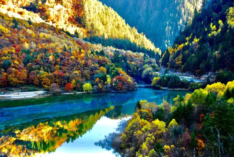 这里有我见过的山水中最美的景也是唯一用照片不能尽情表达的美丽风景