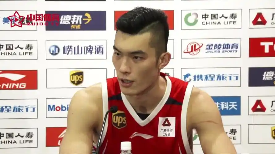 【声音】郭凯:对个人表现感到满意,对防守的专注会坚持下去 cba