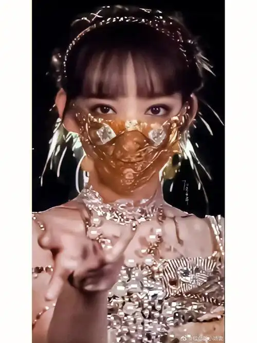 期待蒙面女王程潇