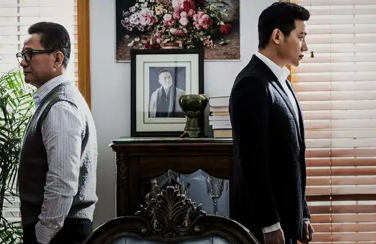 《人民的正义》曝光最新预告,吴刚还在,让人期待