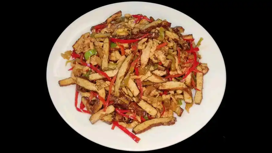 下饭菜榨菜干子肉丝榨菜脆爽肉丝滑嫩香干香酥家常味好吃下饭