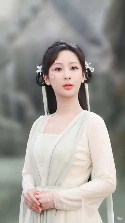 杨紫x颜淡沉香如屑