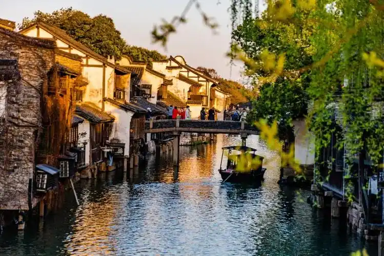 被誉为江南水乡no.1,这座神奇小镇有着你梦中的江南风景