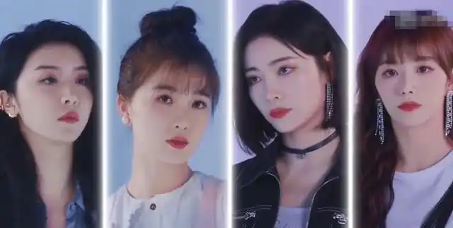 孔雪儿许佳琪拍广告,两人都穿露脐装,腰的差别却很明显