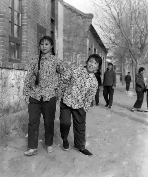 《老照片》(二)上世纪七十年代的淄博六中——摄影 王承铭(副本)