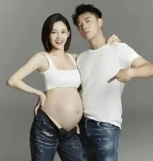 曝苗苗比昆凌聪明才不折腾,已婚女人事业难成,懒花心思做无用功|郑恺