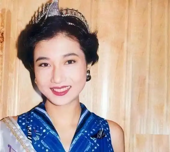 娶到神仙老婆都不好救,这4个星二代太随爹|成龙|张庭|蒋勤勤|林凤娇