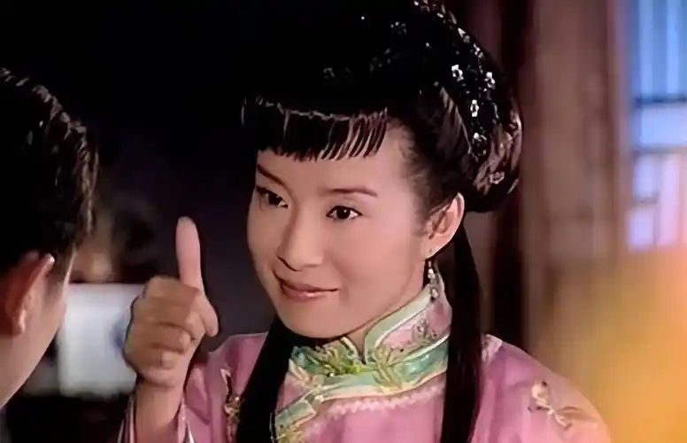 "哑巴新娘"岳翎:和谢祖武拍吻戏是噩梦,一句话就让他吃不下饭_女郎