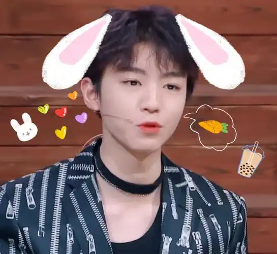 王俊凯tfboys赞评论更多