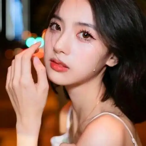 美女的qq头像图片100张_女生头像_头像屋