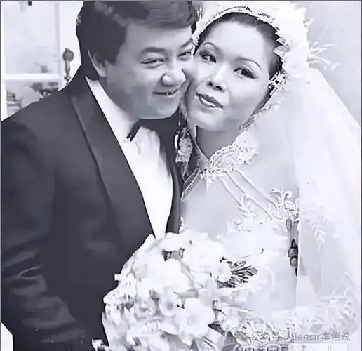 关菊英14岁偷恋人夫50岁嫁豪门富婆成人生赢家