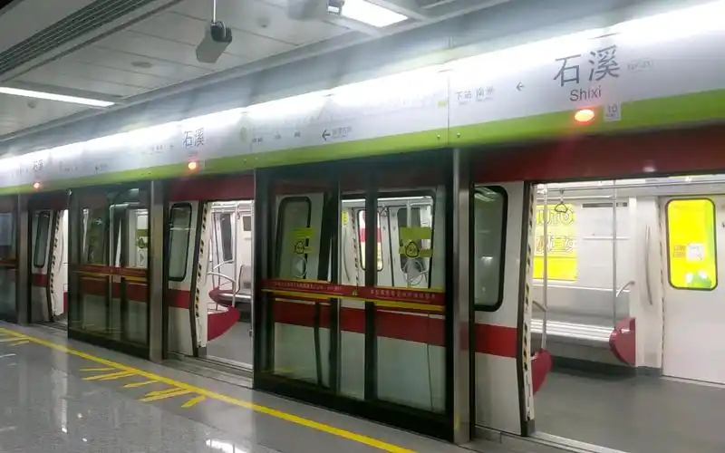 广佛线红带gfx051-052石溪站①站台出站【沥滘方向&下站 : 南洲 可