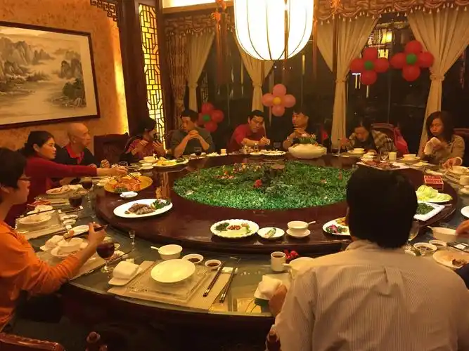 今天是老爸84岁生日,祝老爸生日快乐,身体健康,福如东海寿比南山!